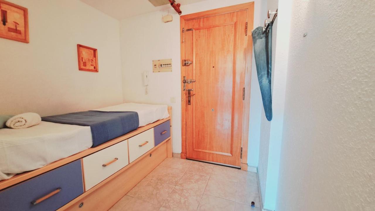 Apartamentos Navarra 07 Salou Buitenkant foto