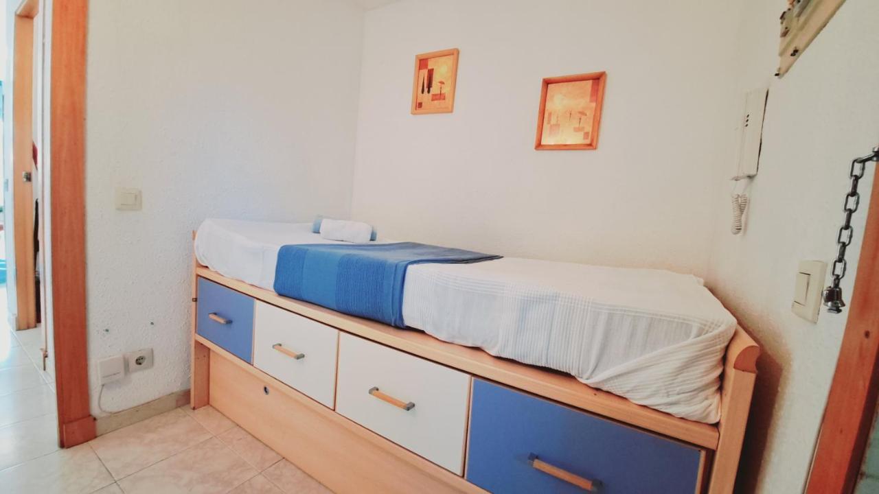Apartamentos Navarra 07 Salou Buitenkant foto